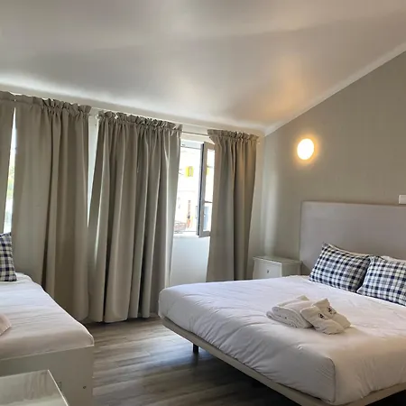 Residencia Maciel לינה וארוחת בוקר 3*