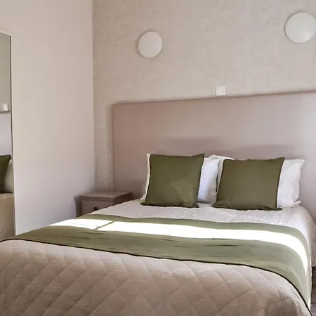 Residencia Maciel Bed & Breakfast