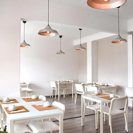 Residencia Maciel Bed & Breakfast Peniche