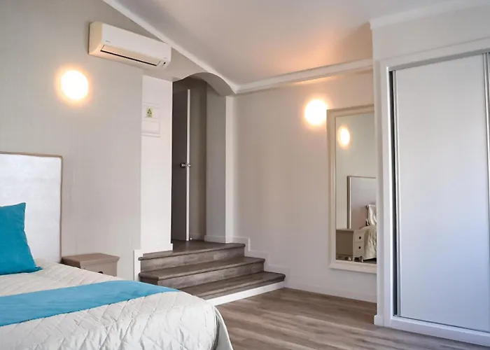 Bed & Breakfast Residencia Maciel 3*