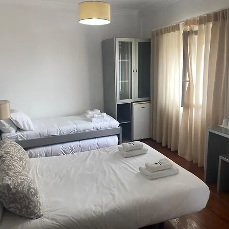 Residencia Maciel Bed & Breakfast Peniche