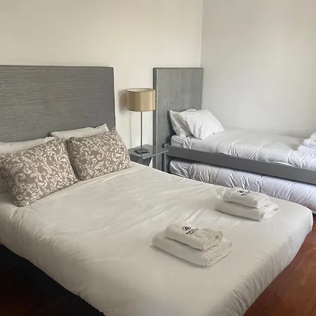 Residencia Maciel Пениши