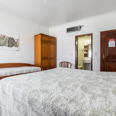 Residencia Maciel Пениши